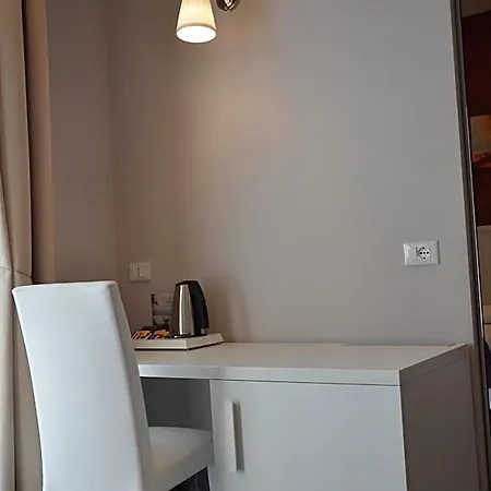 Frühstückspension H2o 4*