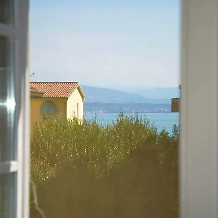 H2o Panzió Sirmione