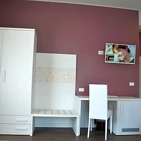 Bed & Breakfast H2o 4*