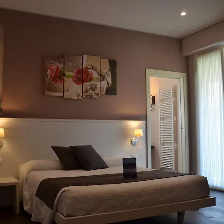Bed and Breakfast H2o Σιρμιόνε