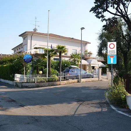 H2o Oda ve Kahvaltı Sirmione